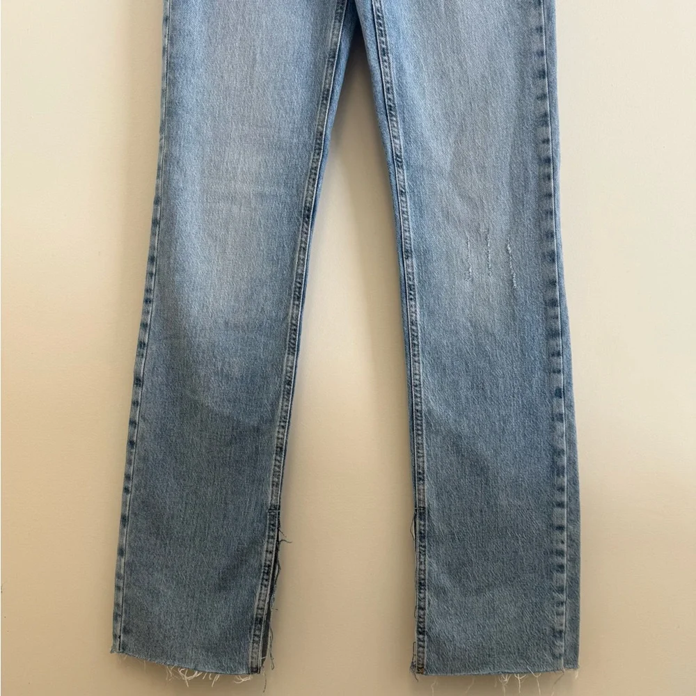 ZARA High-Waisted Straight Leg Jeans – Light Wash size 4 - Picture 12 of 12